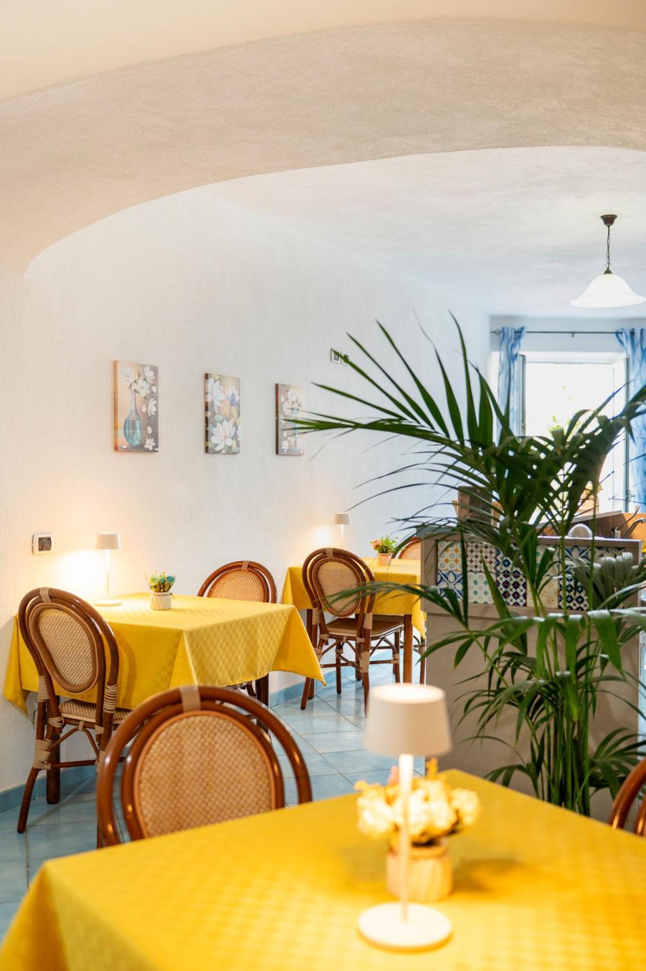 Poggio Del Sole Hotel Forio di Ischia Eksteriør billede