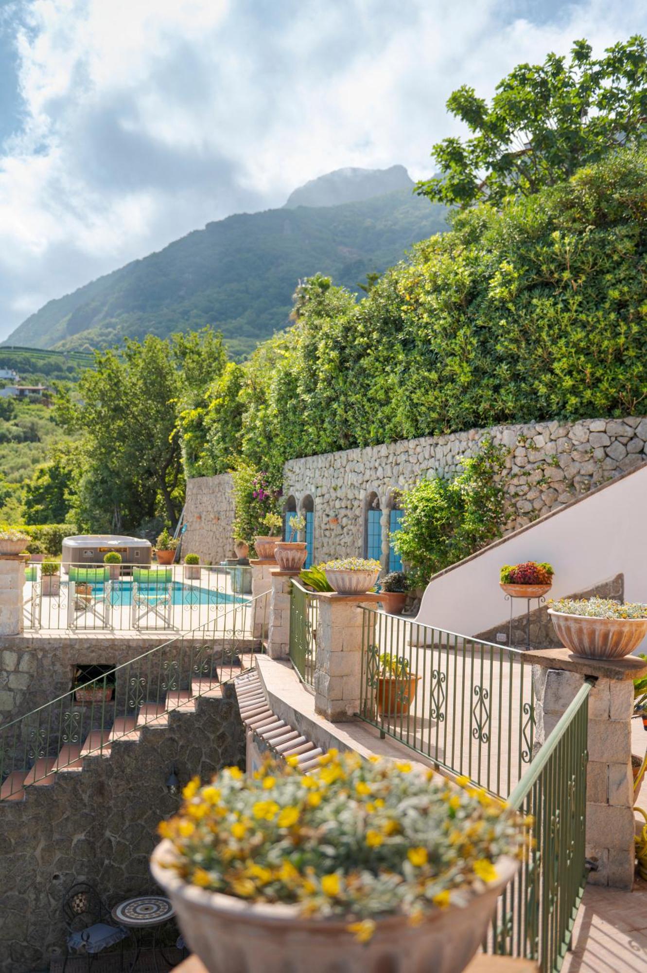Poggio Del Sole Hotel Forio di Ischia Eksteriør billede